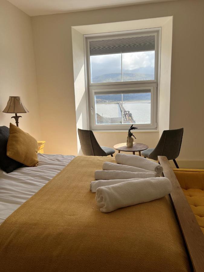 Bed and Breakfast No6 Бармут Экстерьер фото